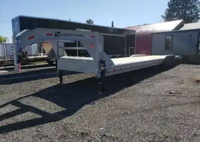 2024 Load Trail 40ft Car Hauler Can fit 2 full size vehicles or 3 small ones Lightly used (6 or 7 ti...