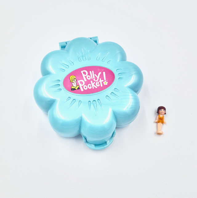 2000 Polly Pocket Water Park Water Fun Park Reproduction 1 Doll in Toys & Games in Oakville / Halton Region - Image 2
