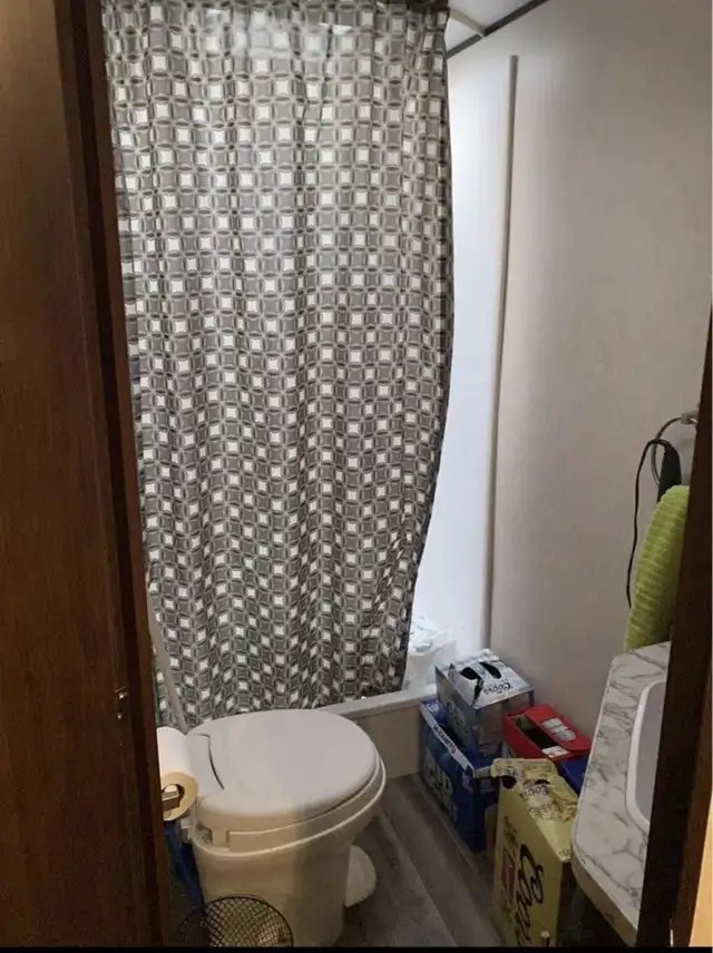 2019 jayco jayflight whole package !!!! in Travel Trailers & Campers in Regina - Image 7