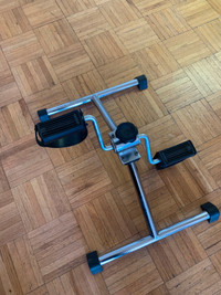 Exercise pedal for senior rehab therapy 