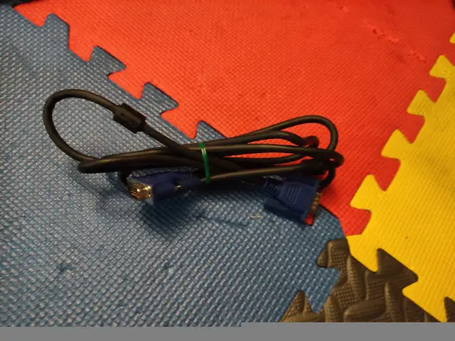 VGA computer cable for sale482653861074053123