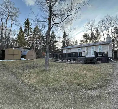 Welcome to 418 Loon Drive in the Resort Village of Big Shell Lake. Your future lake property just ov...