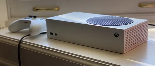 512GB White Microsoft XBox Series S System