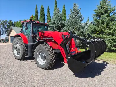 Excellent condition 2022 McCormick X7.620 with only 465 hours. • P6 Powershift Transmission • Front...