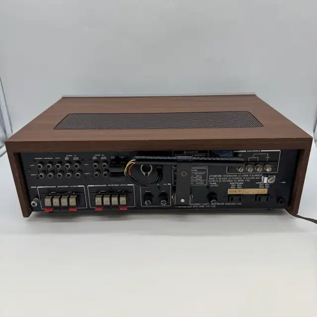 Sanyo DCX 6000KA Vintage Stereo Receiver Made in Japan  Working in General Electronics in City of Toronto - Image 7
