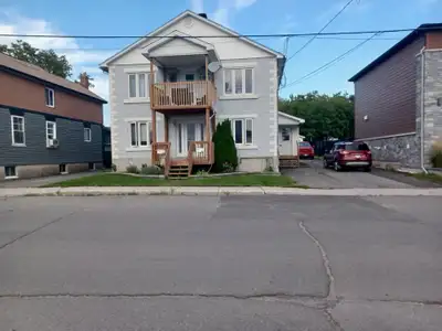 Features: 3 good-size bedrooms Heat included A/C available Tenant pays Hydro Large car garage includ...