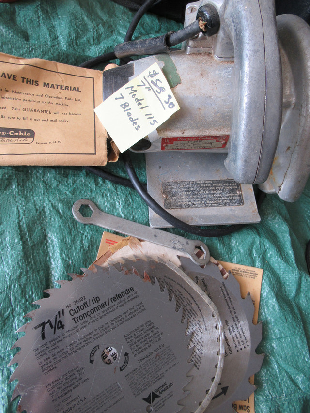 TOOLS: 7” Saw, DeWalt Tool Bag, 10” Polisher / Waxer SEE DESCR in Power Tools in Brantford - Image 4