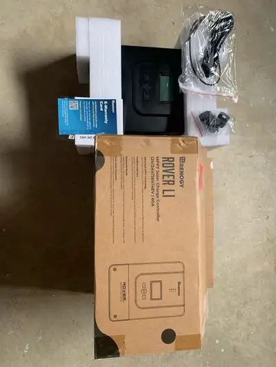 Renogy MPPT Solar Charge Controller 60A, View more