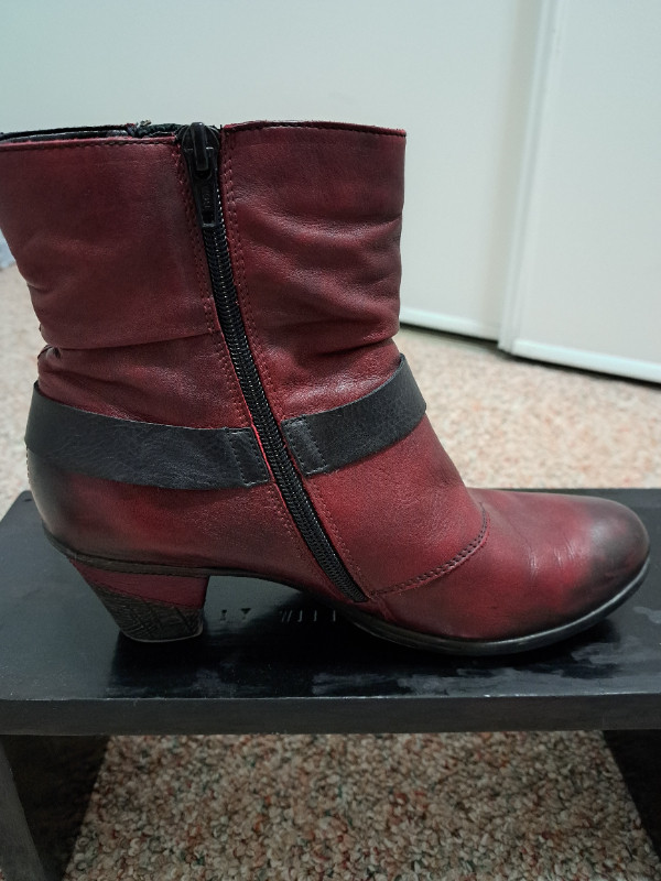 Reduced Price!!  Ladies Designer ankle boots in Women's - Shoes in Edmonton - Image 3