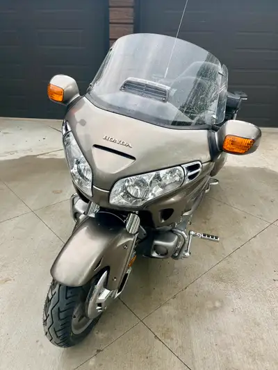 2004 Honda Goldwing · Driven 69,176 kilometers 2004 Goldwing. I am the second owner. A great bike wi...