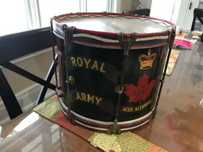 VINTAGE RCAC ROYAL CANADIAN ARMY CADETS  DRUM WORKING, View more
