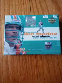 1997 UD Dan Marino Collector A Cut Above Die Cut Commemorative