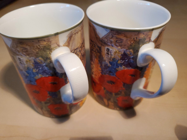 2 House of Alorah ENGLISH COUNTRY GARDEN Floral bone china mugs in Kitchen & Dining Wares in Hamilton - Image 3