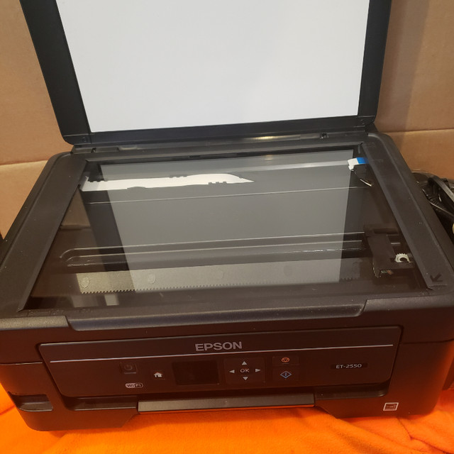 ET2550 Printer in Printers, Scanners & Fax in Kingston - Image 2