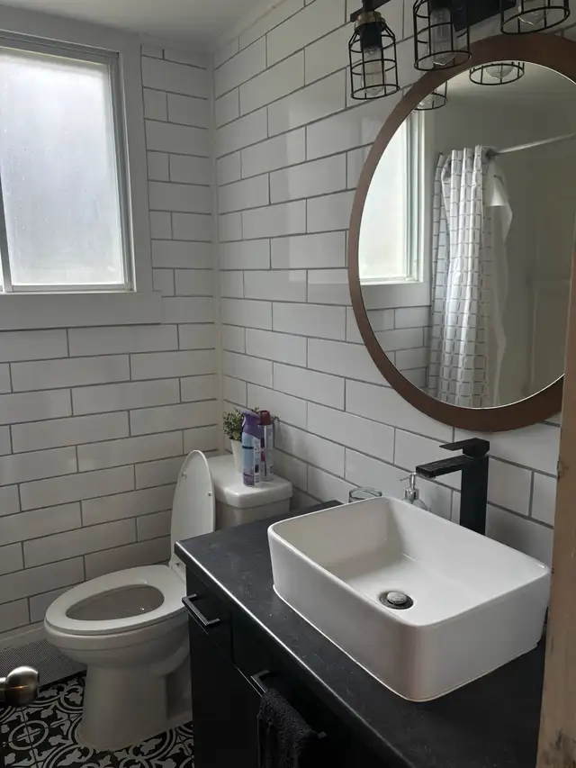 Room for Rent  in Room Rentals & Roommates in Kitchener / Waterloo - Image 4