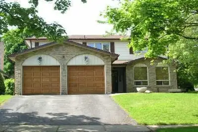 Renting the entire house; Tenant cut grass and snow removal. Oasis in the city, Corner lot 4 plus 1...