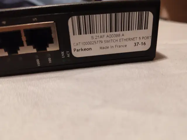 PLANET IGS-501T (v3) 5-Port Industrial Gigabit Ethernet Switch64551240598146123