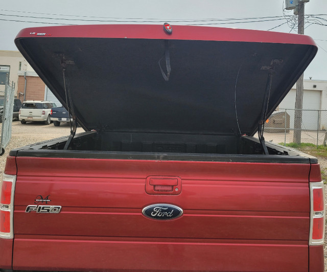Truck box topper tonneau cover in Other Parts & Accessories in Lethbridge - Image 3