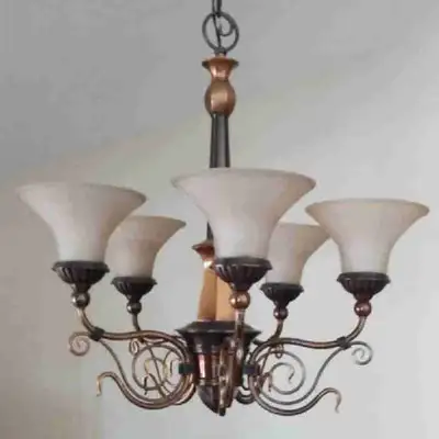 Chandelier à 5 lumières, View more