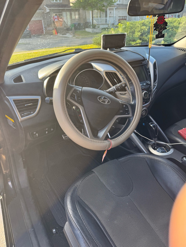 Hyundai veloster 2012 in Cars & Trucks in Mississauga / Peel Region - Image 3