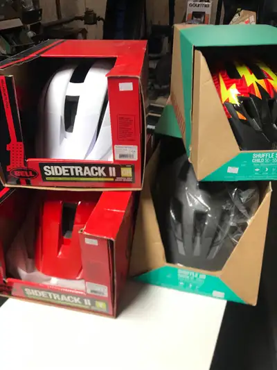 Brand new kids helmets From bicycle shop. Bell Specialized Giro Fox Fit 6 months to 13 years old 40$...