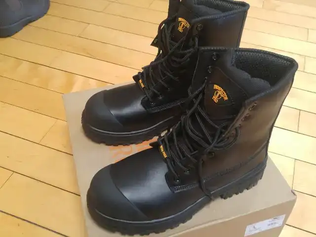 Workboots, Men's Sz 10, Prospector Pro Power 8,BNIB..$75.00
