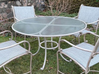 Patio set table, 4 chairs