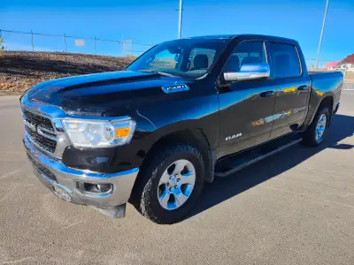 2022 Dodge Ram 1500 Big Horn, crewcab, 3.6 L , 75 KM, 8 speed, adjustable pedals, short box, power c...