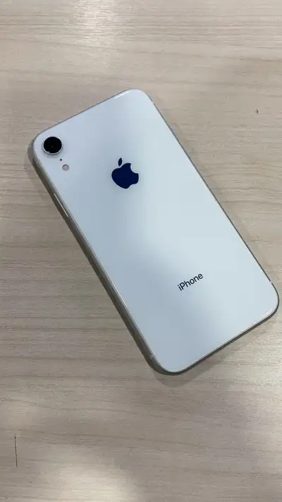 Iphone XR, View more