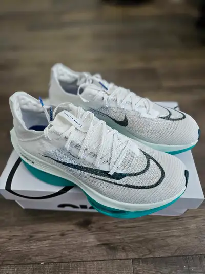 Nike Air Zoom Alphafly Next %2  size 9, View more