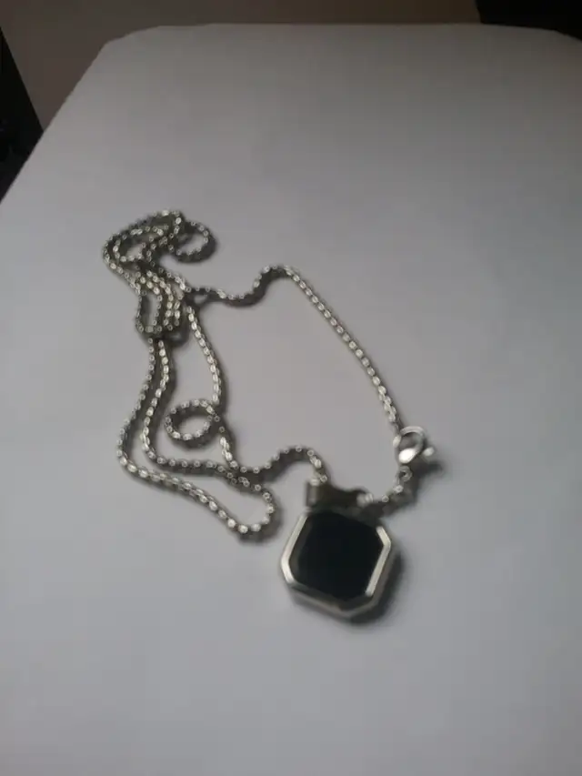 mens stainless steel chain really nice it has a black stone63008307715585122