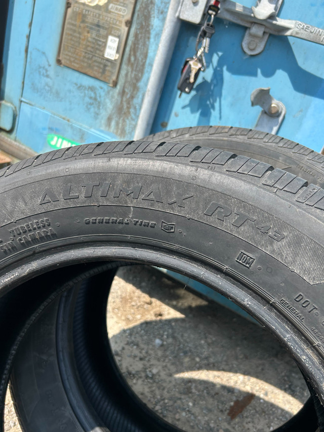 2x - 235/55R17 General Altimax RT43 used tires in Tires & Rims in London - Image 2