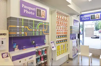 FULL TIME SALES PERSON IN CELLPHONE STORE, View more