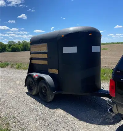 ))) Horse Trailer (((, View more