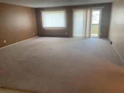 Cranbrook 1200 sq ft apartment for rent