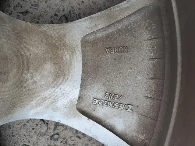 4 mags 18 pouces KIA Rondo 2014 a 2016, in Tires & Rims in Longueuil / South Shore - Image 7