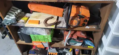 Early 1970's Husqvarna L77. Turns over with good compression, no spark. Saw is complete. Trades cons...