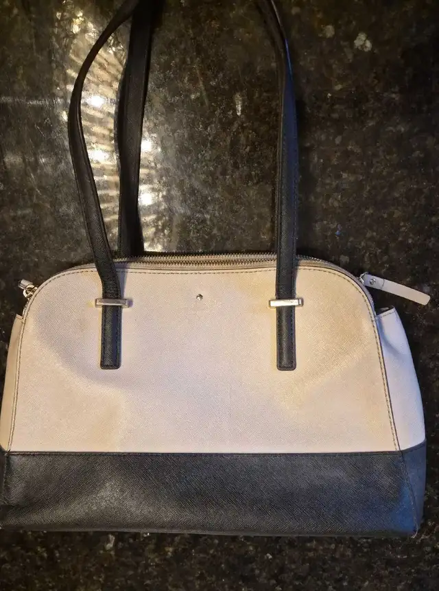 Small Designer Purses in Women's - Bags & Wallets in Ottawa - Image 2