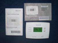 Honeywell RTH2510 7-Day Programmable Thermostat