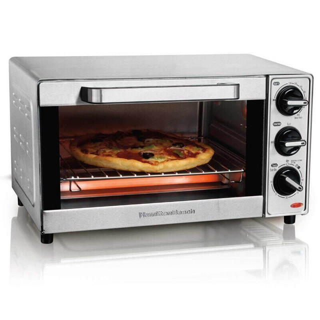 Hamilton Beach 4 Slice Toaster Oven 31401C - New in Toasters & Toaster Ovens in Mississauga / Peel Region