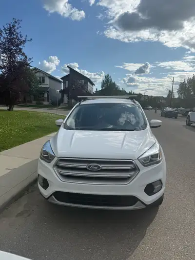 Selling my 2018 Ford Escape – it’s fully loaded and in excellent shape! Runs smooth, drives great, a...