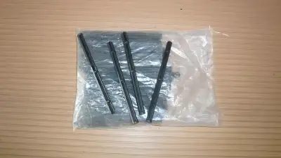 landscape spikes brand new 60 spikes in each bag 3 Bags 7 inches, View more