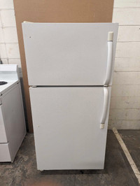 28" Frigidaire fridge