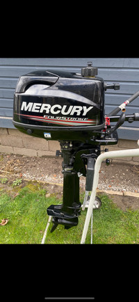 Mercury 6 HP Four Stroke Long Shaft outboard Motor Like New