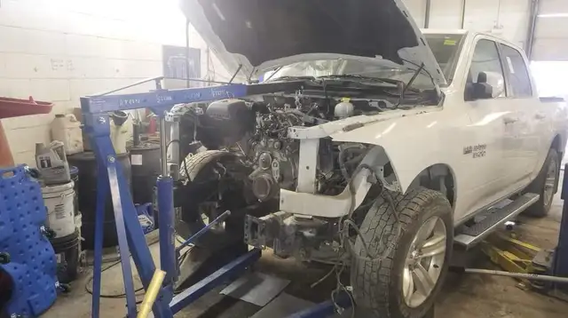 Hiring Mechanic!!!  in Construction & Trades in Calgary - Image 2