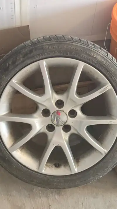 Continentals used tires for sale with Rims 4x