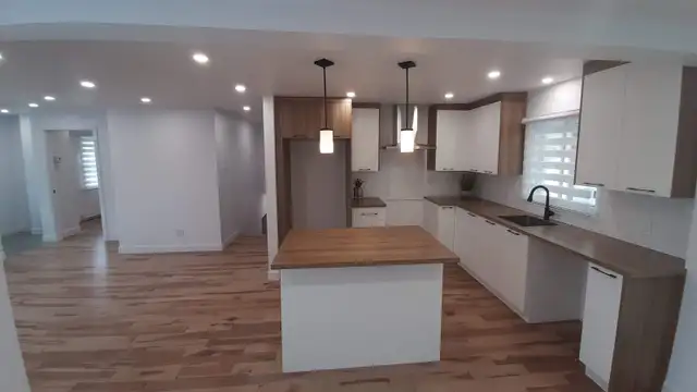 Maison détachée 3 ch, 2 salons, 2 SDB, métro Monk, Montréal