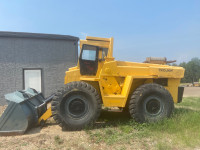 Trojan wheel loader. 