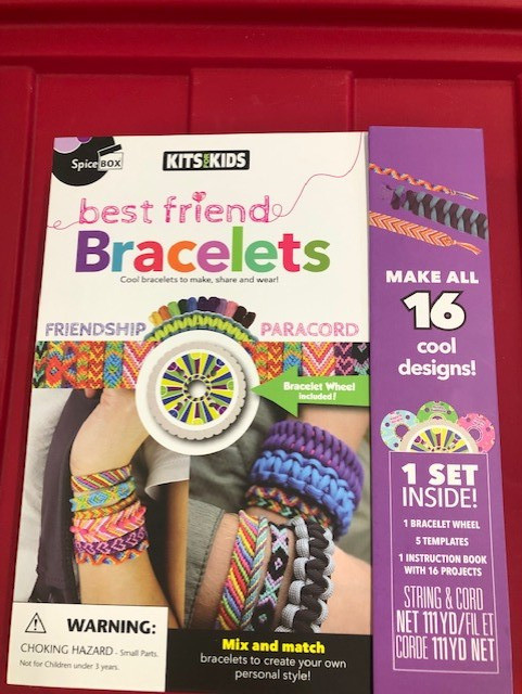SpiceBox Children's Activity Kits for Kids Best Friend Bracelets in Toys & Games in Sudbury
