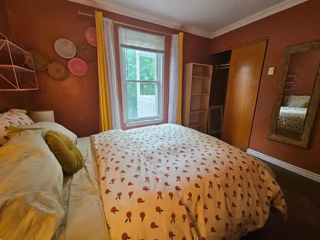 4 1/2 TOUT MEUBLÉ  + TOUT INCLUS in Long Term Rentals in Sherbrooke - Image 7